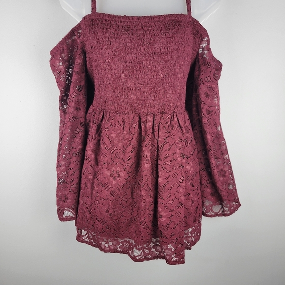 NWT Torrid Size 1 Long Sleeve Lace Cold Shoulder Top - Picture 6 of 11